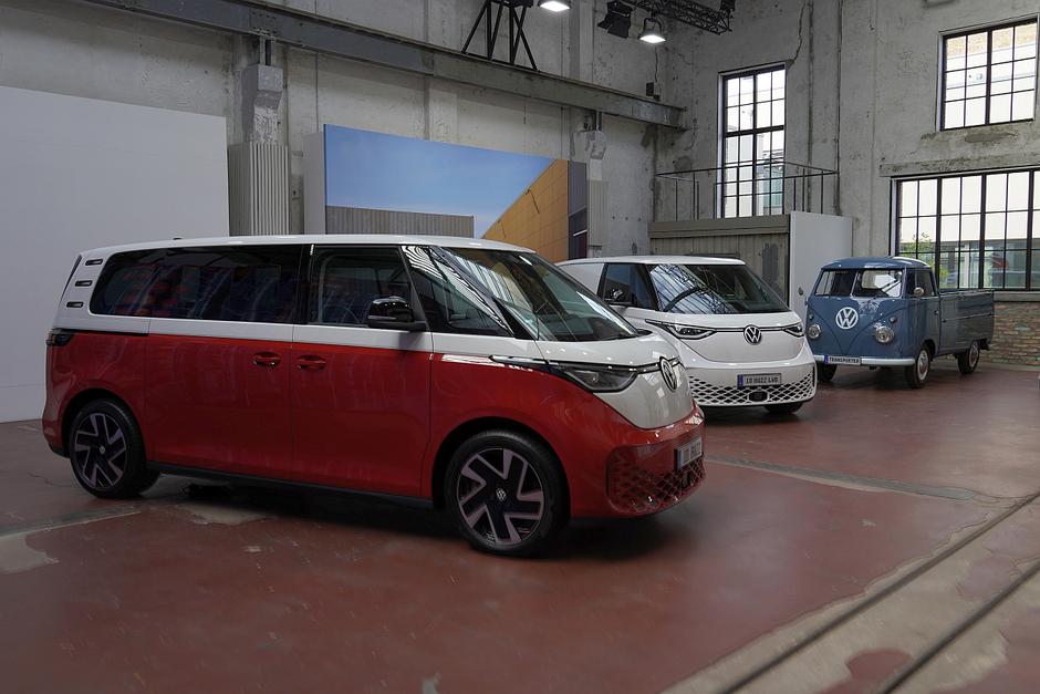 Volkswagen LGV, caddy, multivan, transporter, ID buzz, ID buzz cargo, amarok, california | Avtor: Matija_Janežič