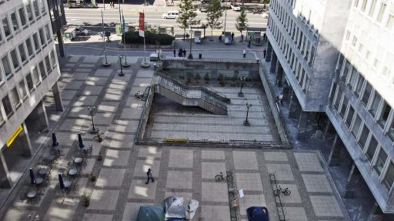 Protesti pred Ljubljansko borzo.