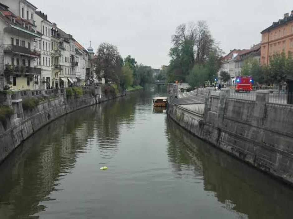 Policija - Hribarjevo nabrežje | Avtor: Žurnal24 main