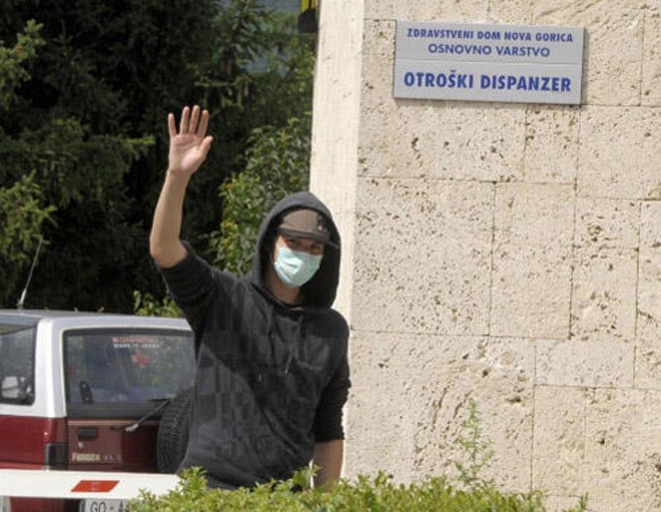 Država pripravlja prioritetne liste skupin prebivalstva, ki so lahko bolj izpost