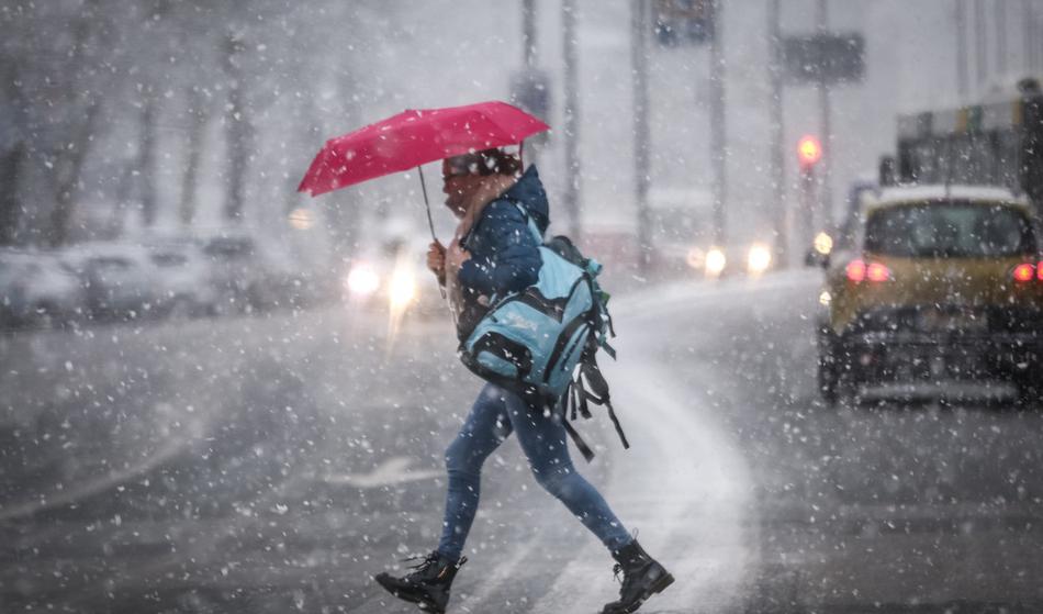 Zima bo spet pokazala zobe: Pripravite se na sneg