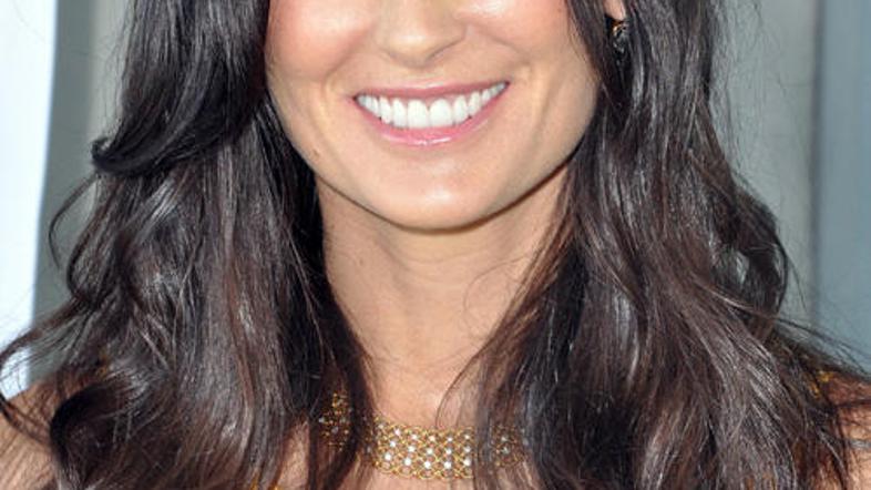 Čudovita tudi brez popravkov.