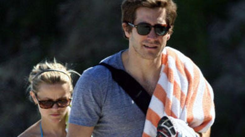 Reese in Jake sta zelo usklajen par.