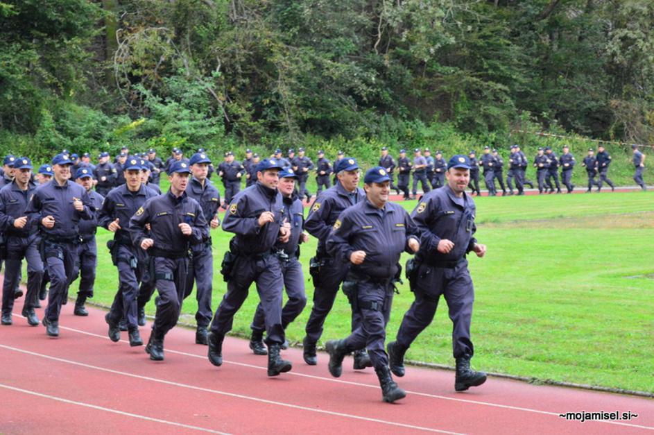 Dobrodelni tek v Tacnu