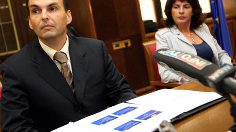 Pomembna je preventiva, ugotavljajo tako vladne (Sandi Čurin) kot nevladne organ