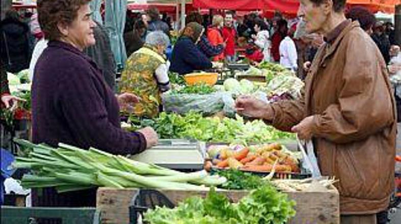 Občutno so se podražili tudi pridelki na ljubljanski tržnici.