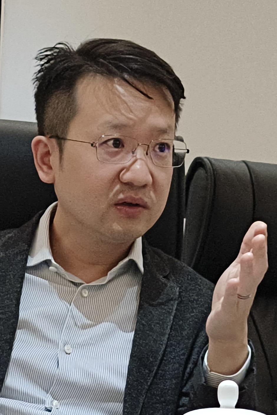 Ray Guo honor CMO direktor marketinga | Avtor: D. J.