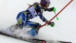 Tina Maze po sporu s serviserjem Dušanom Kapšem ni več prava. (Foto: Nik Rovan)