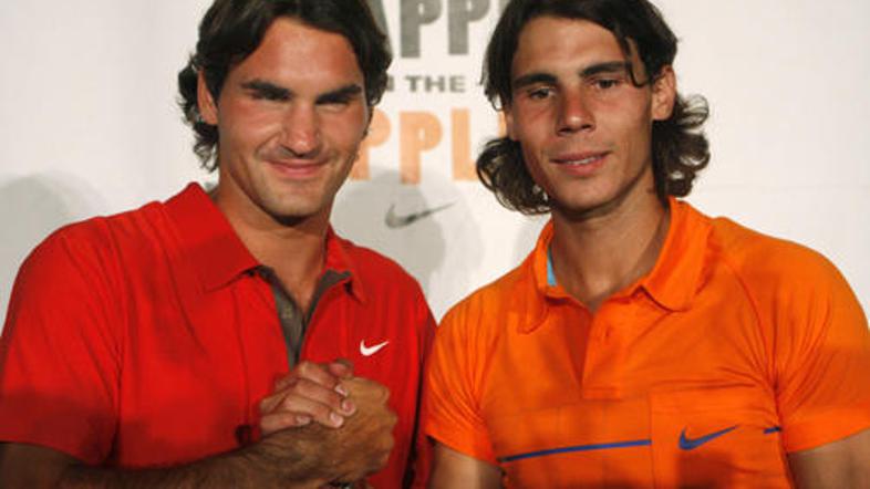 Roger Federer in Rafael Nadal ostajata na vrhu.