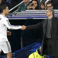 Jose Mourinho bo sledil usodi Cristiana Ronalda. (Foto: Reuters)