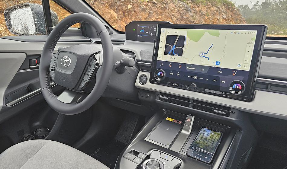 Do 607 km brez polnjenja in 5,2 sekunde do stotice – to je novi C-HR+