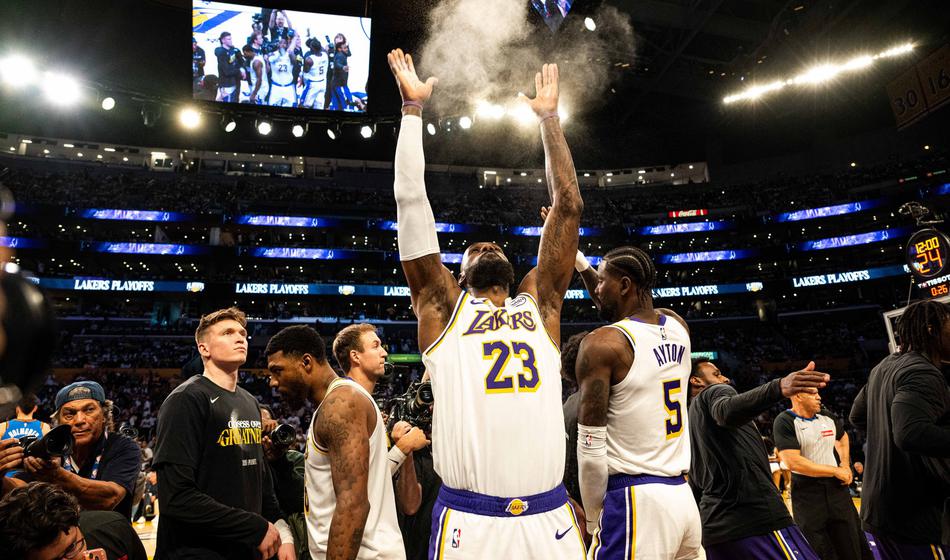 Lakersi samo še teoretično ostajajo v igri za napredovanje