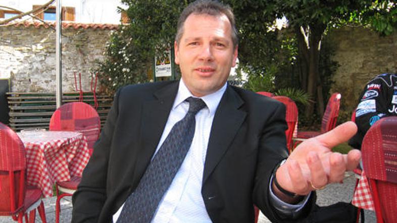 "Odločili smo se, da se ne gremo več. Z italijanskega trga se umikamo." Franko P