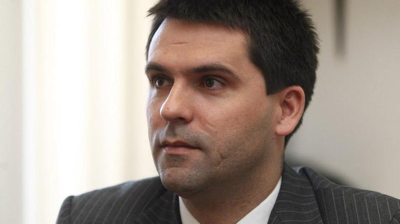 "Policisti so pretekli teden opravili šest hišnih preiskav na območju Maribora i