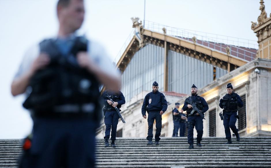 Napad v Marseillesu | Avtor: Epa