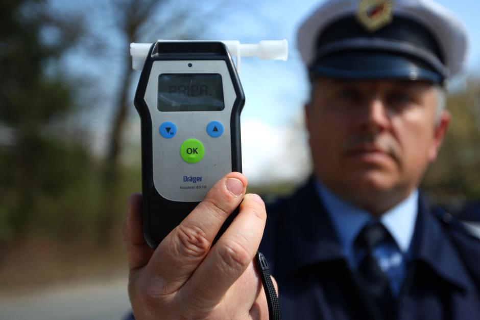 Alkotest | Avtor: Boštjan Tacol