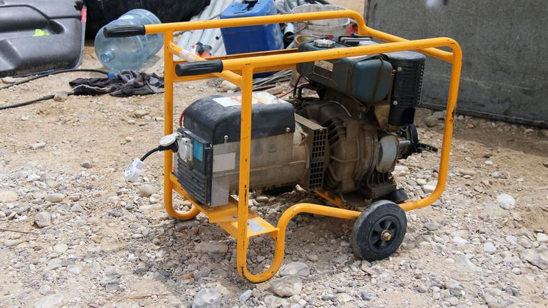 električni generator