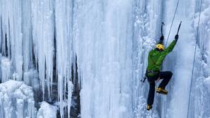 alpinist, plezanje, led