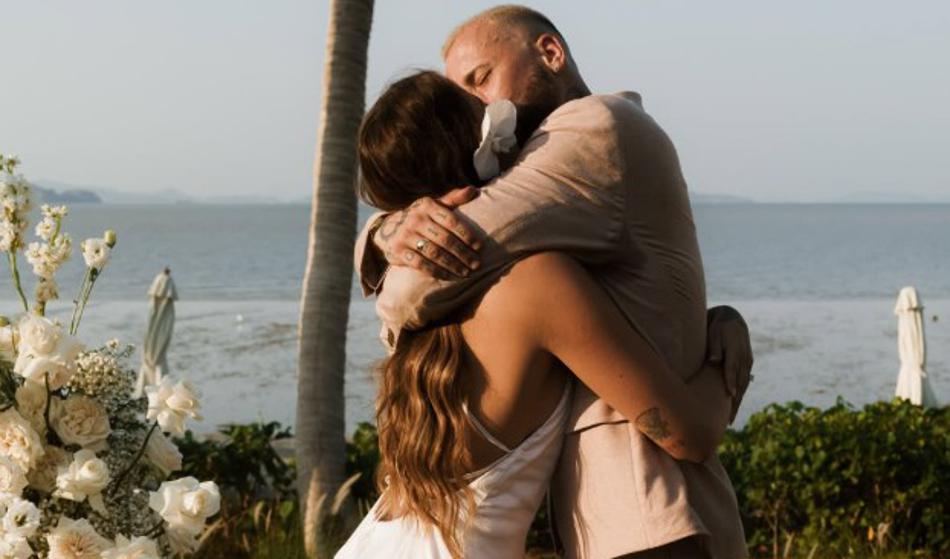 Naš glasbenik, ki je nekoč ljubil Senidah, stopil pred oltar