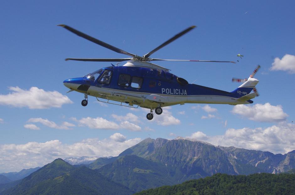 policijski helikopter | Avtor: Miljko Lesjak, GRS Tolmin