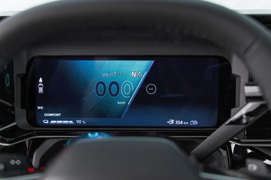 Renault 4 E-tech electric