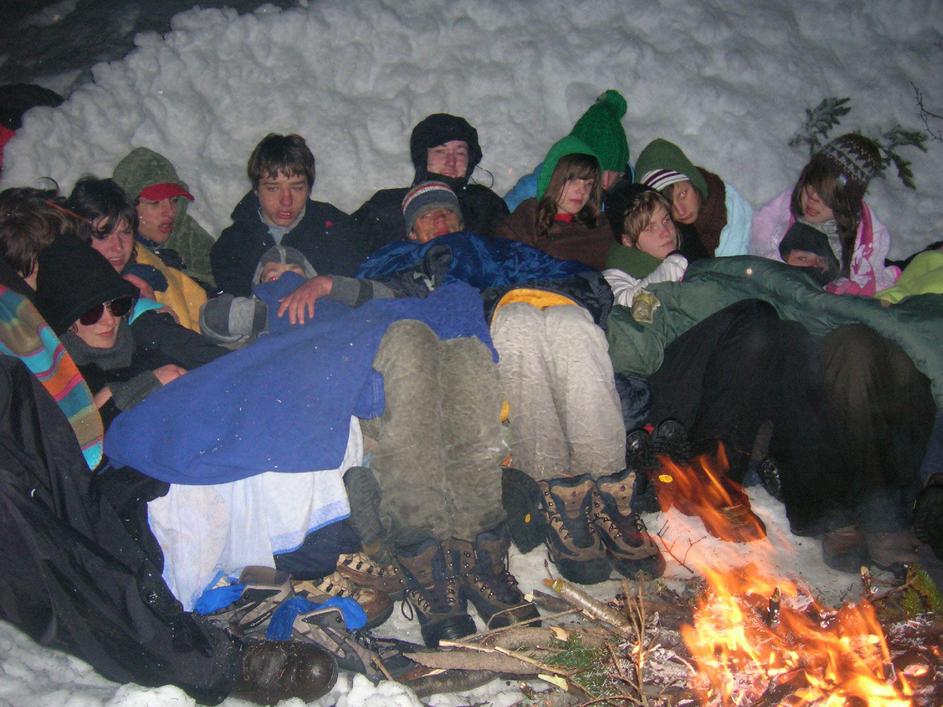 Planinci so se v gore odpravili kar v kratkih hlačah.