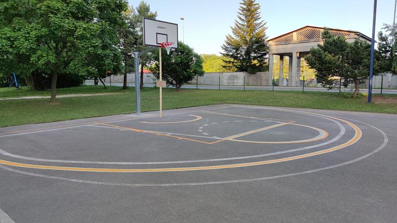 Šport: V Kranju spet mali košarkarski praznik