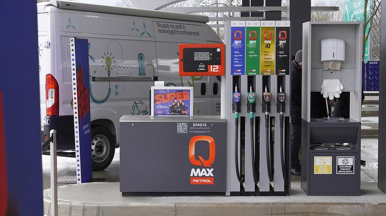 Petrol bencinski servis Barje