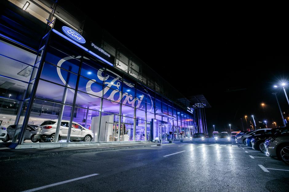 Fordov prodajni salon vozil | Avtor: Ford/Žiga Intihar