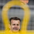Dunga meni, da so angleši tehnično premalo podkovani, da bi lahko resno kandidir