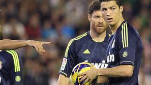 Ronaldo Xabi Alonso Real Betis Real Madrid Liga BBVA Španija liga prvenstvo