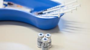 Omikron cepljenje testiranje