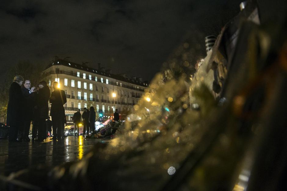 Merklova v Parizu | Avtor: EPA