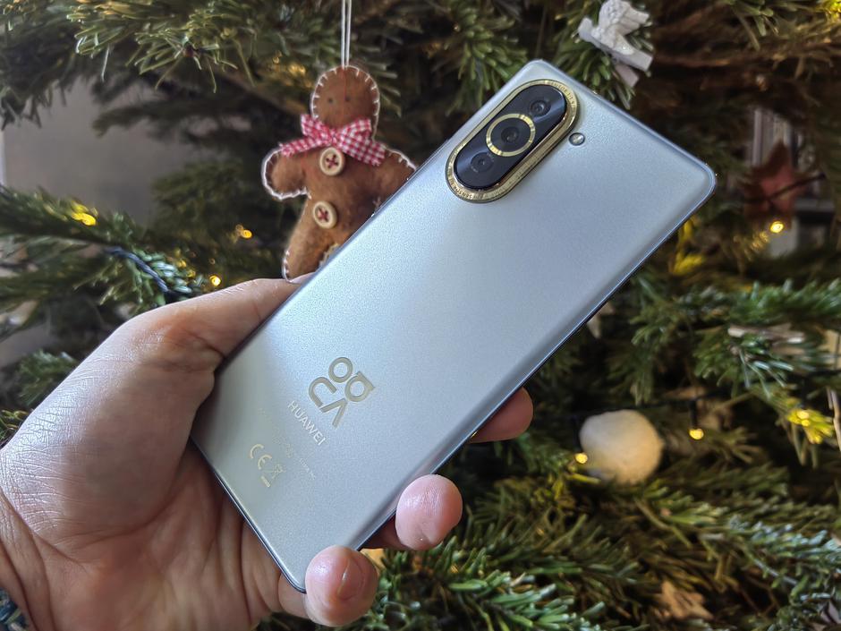 Huawei Nova 10 | Avtor: D. J.