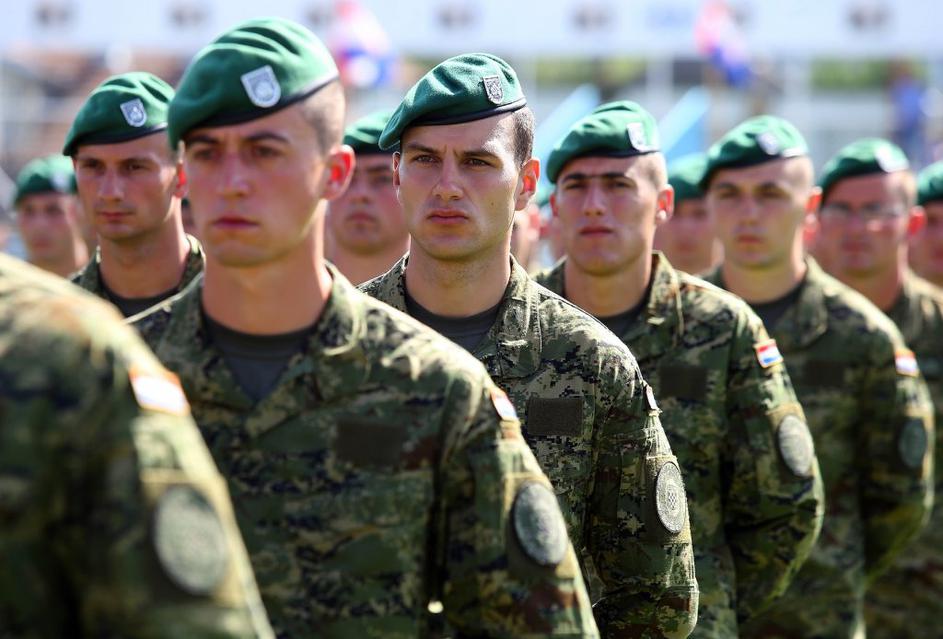 Hrvaška vojska