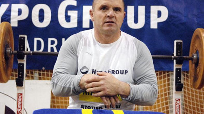 Darko Prusnik pravi, da spoštuje dres, ki ga obleče.