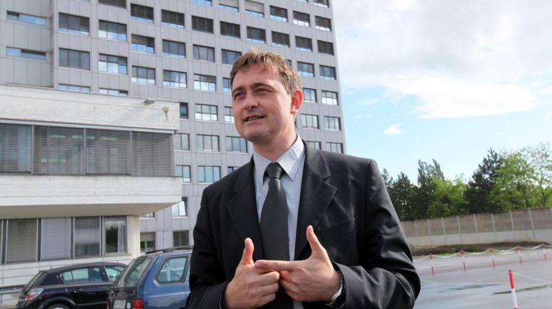 Janez Lencl zase pravi: "Od malega sem zelo radoveden, zato me zanima veliko stv