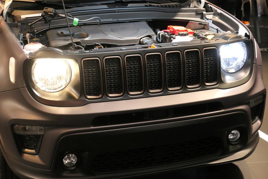 Osram led svetilke namesto H4 in H7 | Avtor: Matija_Janežič