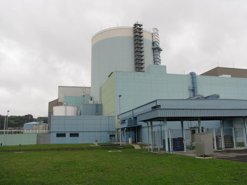 slovenija 21.11.13. Dolenjska, Krsko, Nuklearna elektrarna Krsko, zunanjost, fot | Avtor: Jerca Božič Kranjec