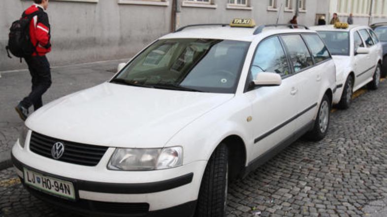 Potrebe po prevozih s taksiji na območju za pešce so majhne; kot pravijo taksist