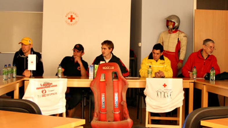 Novinarska konferenca ob akciji.