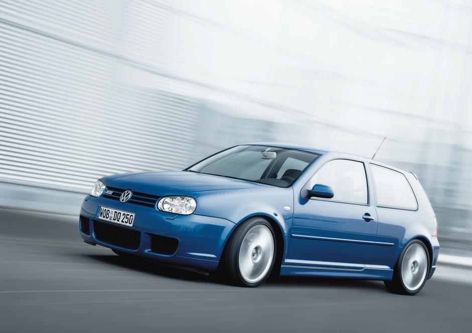 volkswagen golf R32 | Avtor: Volkswagen