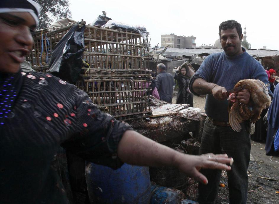 Tržnice so bile danes končno ponovno polne prodajalcev in kupcev. Na fotografiji