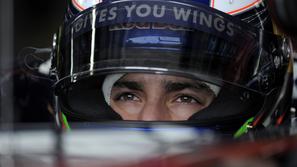 Na prvem petkovem treningu v Istanbulu je bil Daniel Ricciardo osmi. (Foto: EPA)