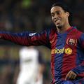 Ronaldinho se je z Milanom že dogovoril za prestop.