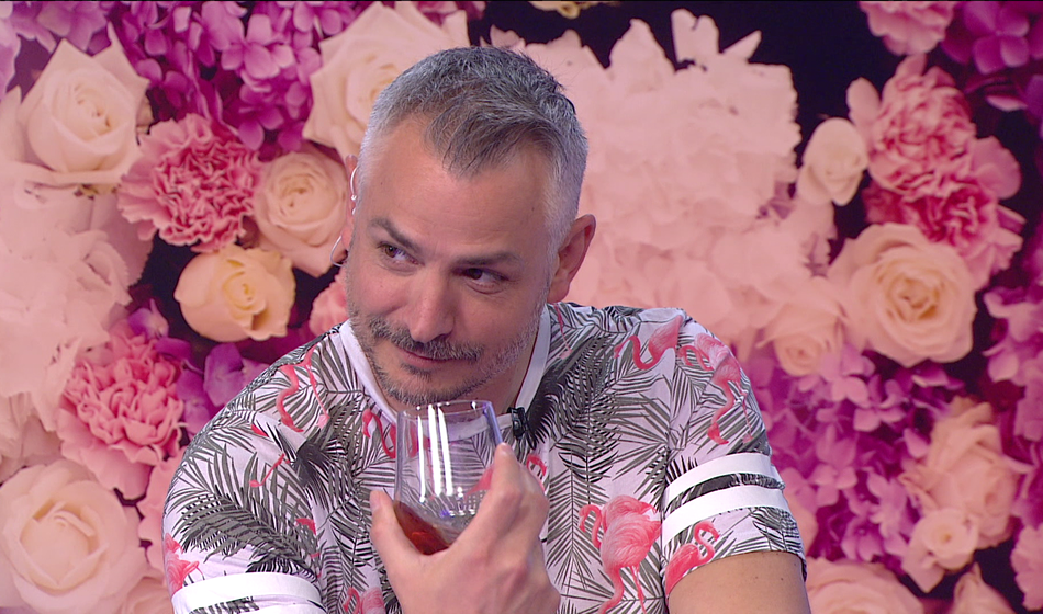 Miha Hercog priznal, da ga je nedavno poklicala ta poročena znana Slovenka!