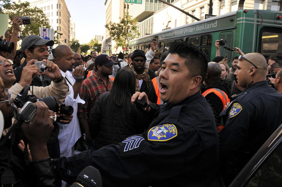 STRELJANJE, POLICIJA, POSTAJA, Oscar Grant, Johannes Mehserle