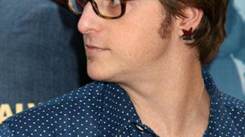 Cameron je z drogo zaslužil na tisoče dolarjev.