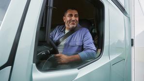 mercedes-benz actros L