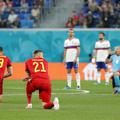 Belgija Rusija klečanje rasizem